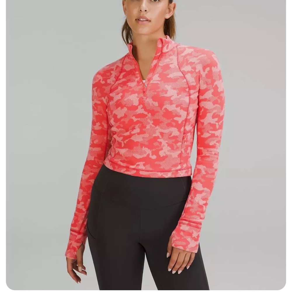Lululemon camo cropped half zip
